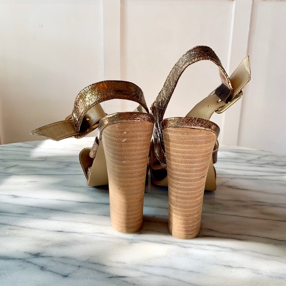 H&M Bronze/copper leather shoes - Picture 2 of 4